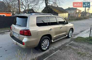 Позашляховик / Кросовер Lexus LX 2008 в 