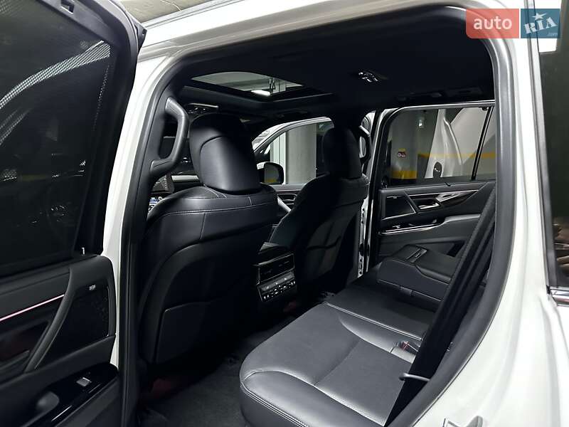 Позашляховик / Кросовер Lexus LX 2022 в Києві
