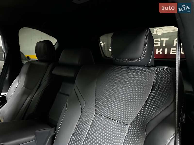 Позашляховик / Кросовер Lexus LX 2022 в Києві