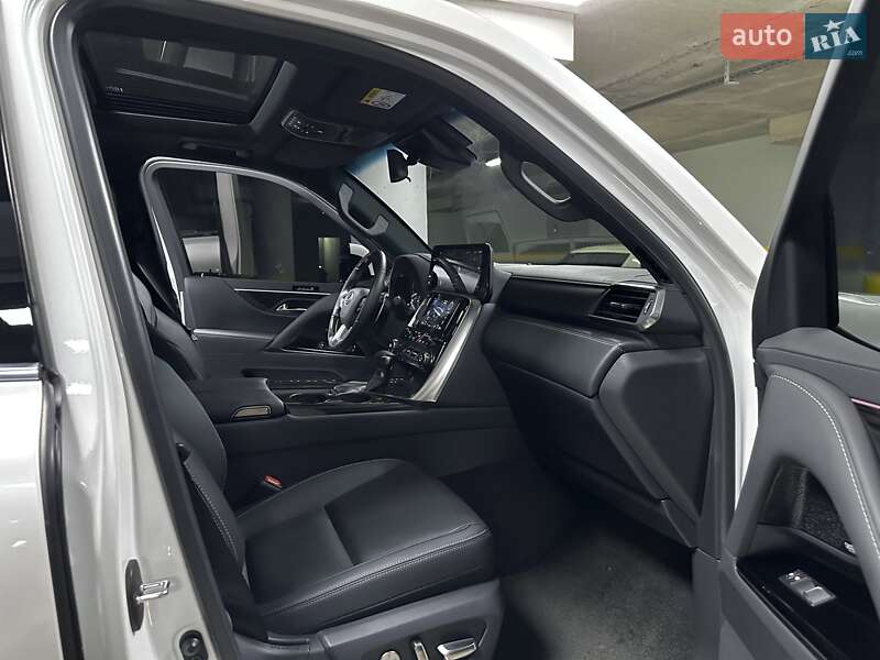 Позашляховик / Кросовер Lexus LX 2022 в Києві