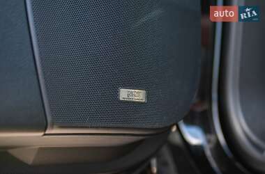 Внедорожник / Кроссовер Lexus LX 2019 в 