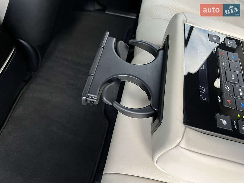 Внедорожник / Кроссовер Lexus LX 2017 в Киеве фото 66 Внедорожник / Кроссовер Lexus LX 2017 в Киеве