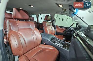 Внедорожник / Кроссовер Lexus LX 2017 в 