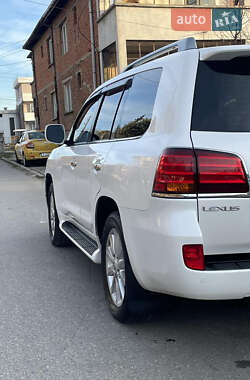 Внедорожник / Кроссовер Lexus LX 2008 в 