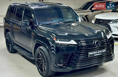Позашляховик / Кросовер Lexus LX 2022 в 