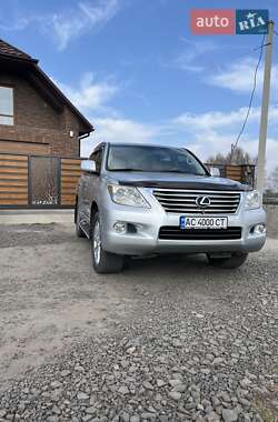 Внедорожник / Кроссовер Lexus LX 2008 в 