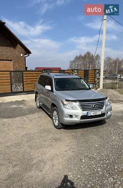 Внедорожник / Кроссовер Lexus LX 2008 в 