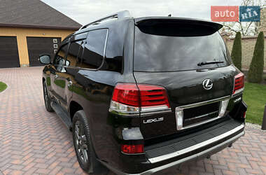 Внедорожник / Кроссовер Lexus LX 2014 в 