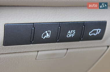 Внедорожник / Кроссовер Lexus LX 2010 в 