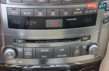 Внедорожник / Кроссовер Lexus LX 2010 в 