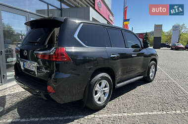 Внедорожник / Кроссовер Lexus LX 2017 в 