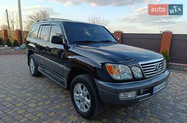 Внедорожник / Кроссовер Lexus LX 2005 в 