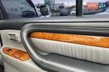 Позашляховик / Кросовер Lexus LX 2007 в 