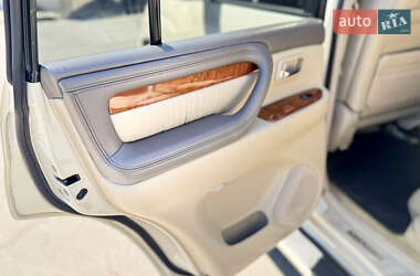 Внедорожник / Кроссовер Lexus LX 2007 в 