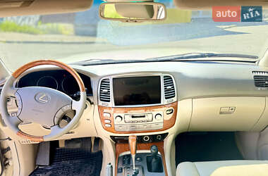 Внедорожник / Кроссовер Lexus LX 2007 в 