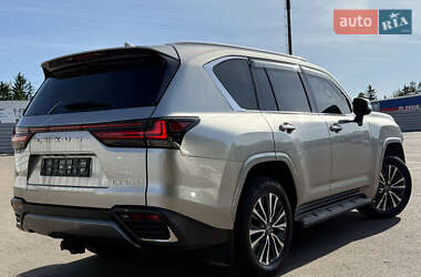 Внедорожник / Кроссовер Lexus LX 2022 в 