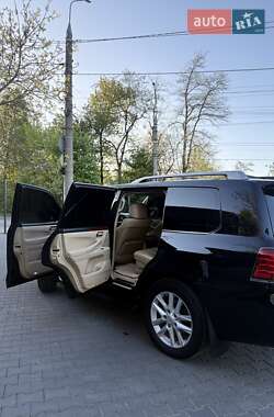 Позашляховик / Кросовер Lexus LX 2008 в 
