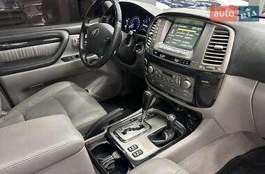 Внедорожник / Кроссовер Lexus LX 2007 в 