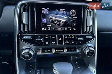 Позашляховик / Кросовер Lexus LX 2022 в 