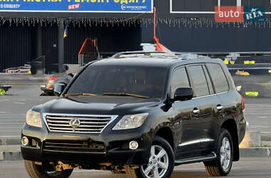 Внедорожник / Кроссовер Lexus LX 2009 в 
