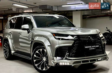 Позашляховик / Кросовер Lexus LX 2022 в 