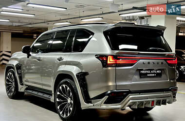 Позашляховик / Кросовер Lexus LX 2022 в 