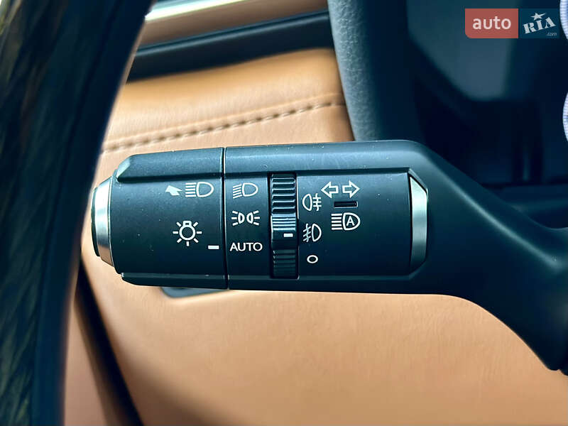 Позашляховик / Кросовер Lexus LX 2022 в Києві