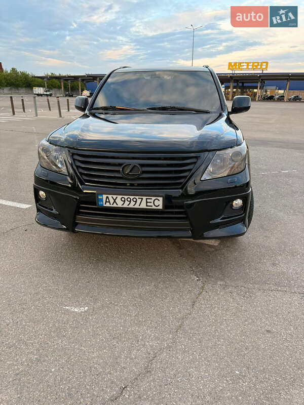 Внедорожник / Кроссовер Lexus LX 2008 в Харькове