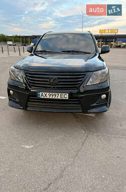 Внедорожник / Кроссовер Lexus LX 2008 в 