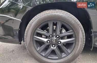 Внедорожник / Кроссовер Lexus LX 2010 в 