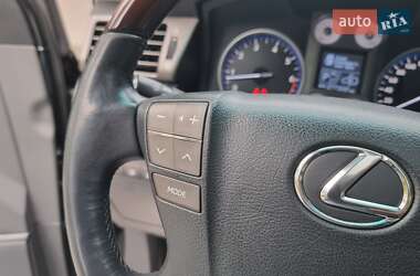 Внедорожник / Кроссовер Lexus LX 2010 в 