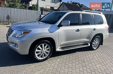Внедорожник / Кроссовер Lexus LX 2008 в 