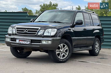 Позашляховик / Кросовер Lexus LX 2004 в 