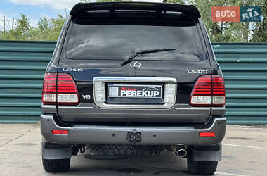 Позашляховик / Кросовер Lexus LX 2004 в 