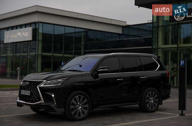 Внедорожник / Кроссовер Lexus LX 2019 в 