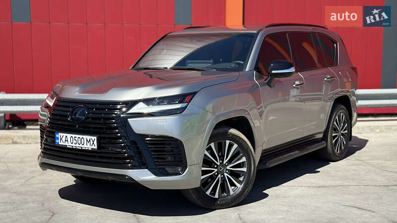 Внедорожник / Кроссовер Lexus LX 2022 в 