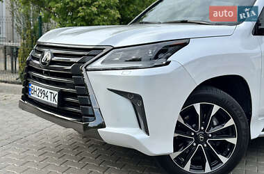 Позашляховик / Кросовер Lexus LX 2020 в 