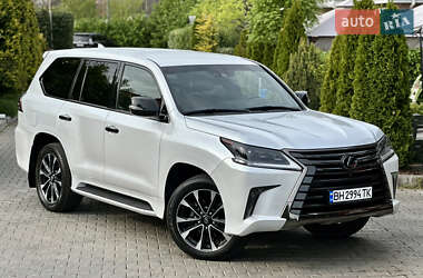 Позашляховик / Кросовер Lexus LX 2020 в 