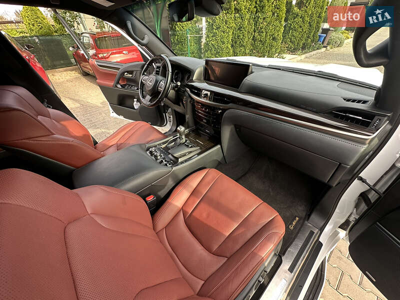 Позашляховик / Кросовер Lexus LX 2020 в Одесі