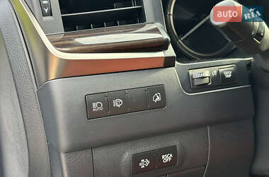 Позашляховик / Кросовер Lexus LX 2020 в 