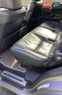 Позашляховик / Кросовер Lexus LX 2011 в 