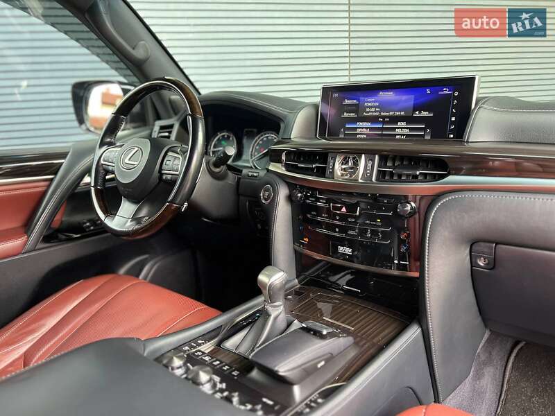 Позашляховик / Кросовер Lexus LX 2016 в Києві фото 25 Позашляховик / Кросовер Lexus LX 2016 в Києві