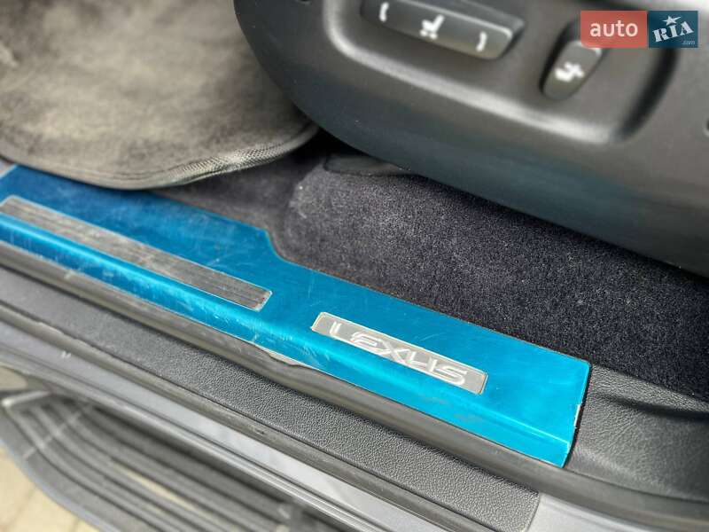 Позашляховик / Кросовер Lexus LX 2016 в Києві фото 32 Позашляховик / Кросовер Lexus LX 2016 в Києві