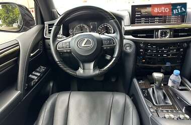 Внедорожник / Кроссовер Lexus LX 2019 в 