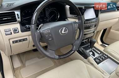 Внедорожник / Кроссовер Lexus LX 2012 в 