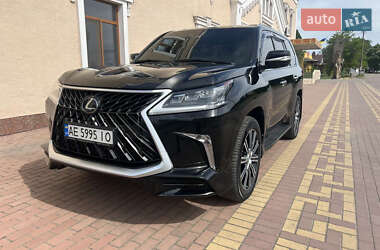 Внедорожник / Кроссовер Lexus LX 2019 в 