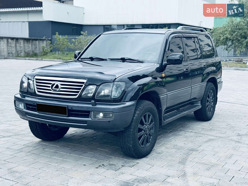 Позашляховик / Кросовер Lexus LX 2006 в 