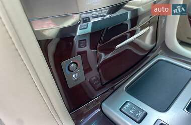 Внедорожник / Кроссовер Lexus LX 2012 в 