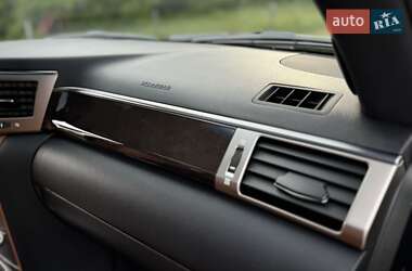 Внедорожник / Кроссовер Lexus LX 2013 в 