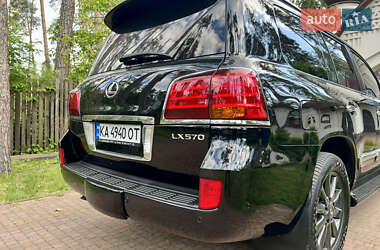 Внедорожник / Кроссовер Lexus LX 2011 в 